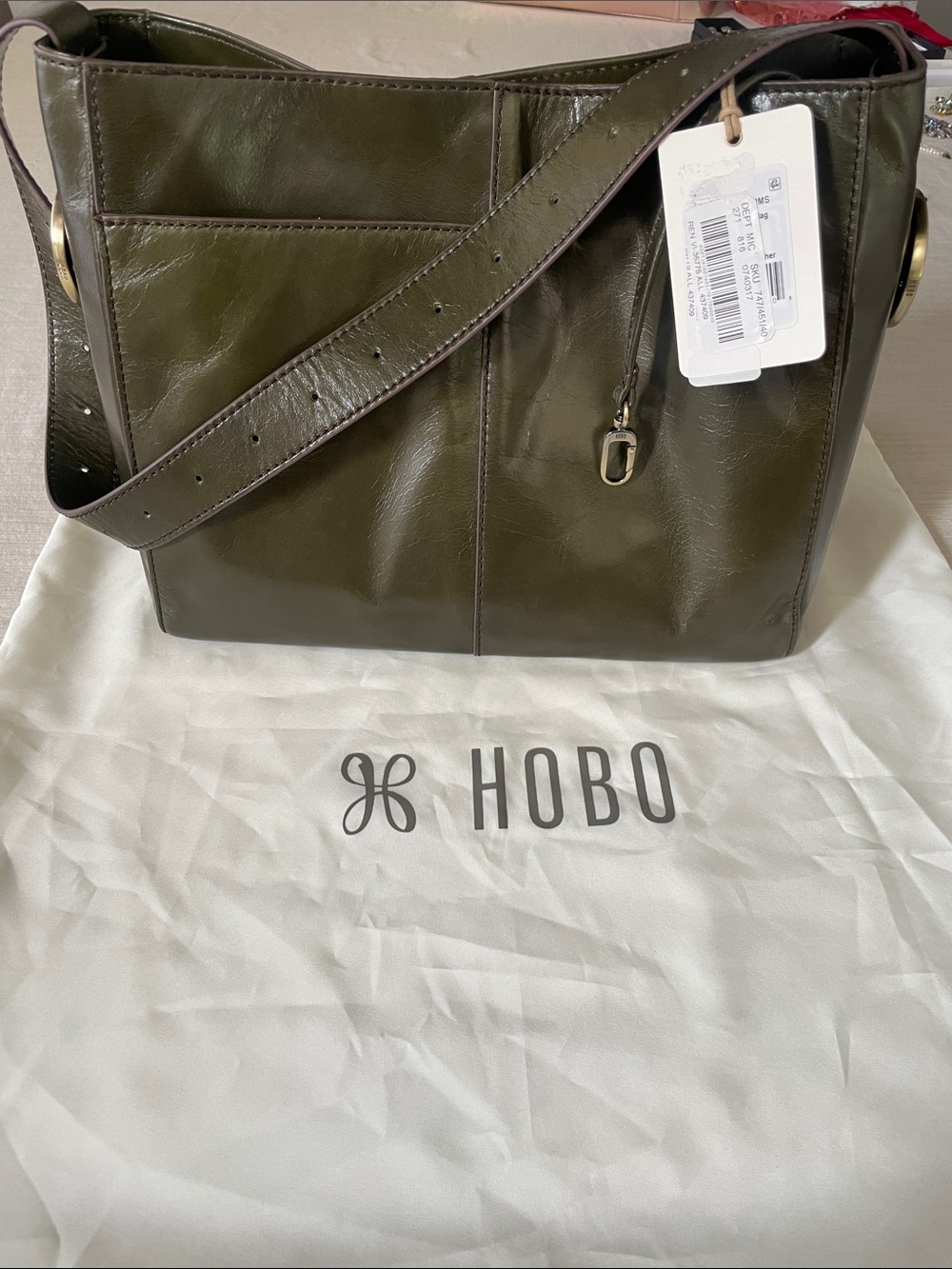 HOBO Seneca Olive Leather Adjustable Strap Shoulder Bag